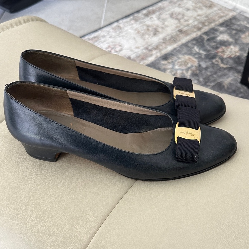 Salvatore Ferragamo Navy Leather Low Heel Pumps with Gold Bow Plaque